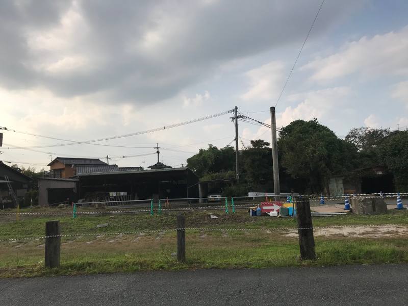 �O�r�S���S���~�Ւ������H