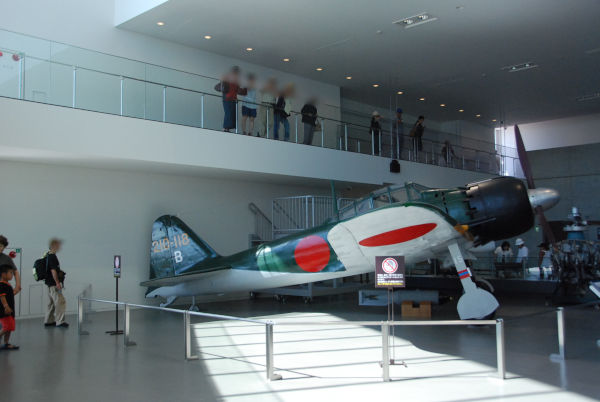 �뎮�͏�퓬�@