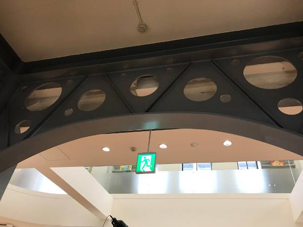 �˔��}����