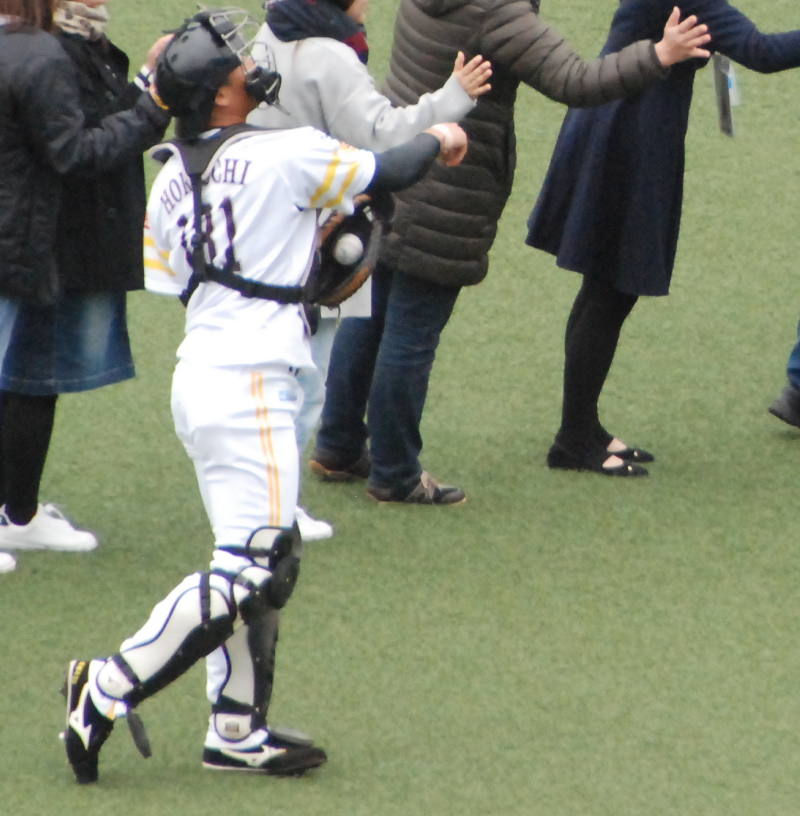 �x������