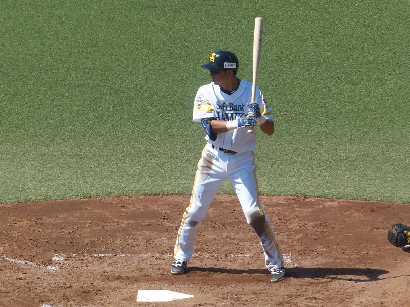 �����@��