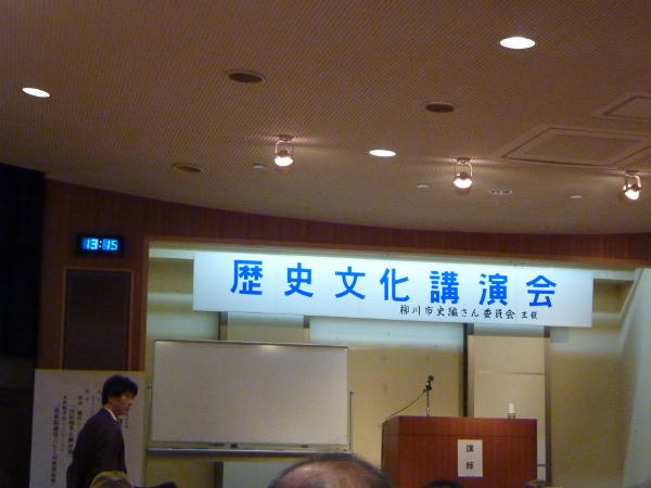 ���j����������