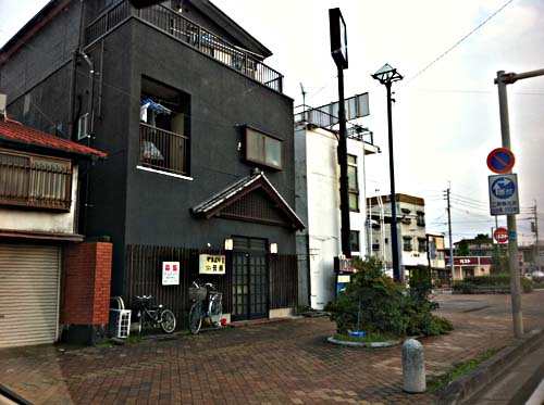 喴c\