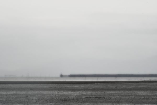 �r������