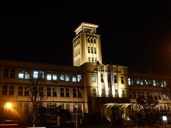 �s�����{��