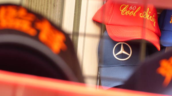 �x���c�̖X�q